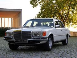 Weiß Gebraucht 1976 Mercedes 450 Limousine | 89.000 €