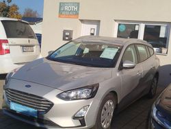 Silber Gebraucht 2020 Ford Focus Cool & Connect Limousine | 11.490 € (Fairer Preis)
