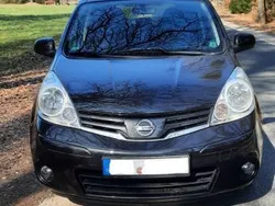 Schwarz Gebraucht 2010 Nissan Note Acenta Van / Kleinbus | 2.500 € (Fairer Preis)