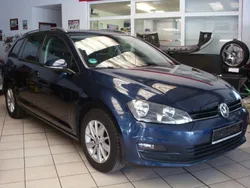 Blau Gebraucht 2014 VW Golf VII Comfortline Kombi | 7.950 € (Fairer Preis)
