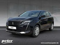 Lackierung schwarz perla nera/ Gebraucht 2022 Peugeot 3008 Active SUV | 20.440 € (Superpreis)