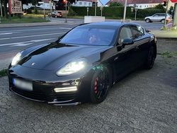 Braun Gebraucht 2010 Porsche Panamera Turbo Limousine | 28.500 € (Etwas zu teuer)