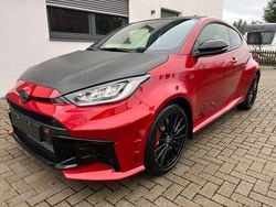 Rot Gebraucht 2024 Toyota Yaris Limousine | 42.200 € (Superpreis)