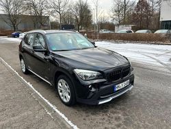 Schwarz Gebraucht 2010 BMW X1 Sport Line SUV | 5.300 € (Fairer Preis)