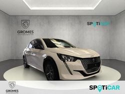 Weiß Gebraucht 2023 Peugeot e-208 Allure Kleinwagen | 21.990 € (Fairer Preis)