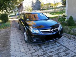 Schwarz Gebraucht 2008 Opel Signum Kombi | 4.000 € (Teuer)
