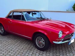 Rot Gebraucht 1973 Fiat 124 Cabrio | 22.500 €