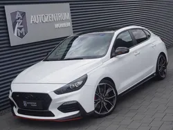 (sonderlackierung polar white) Gebraucht 2019 Hyundai i30 N Performance Limousine | 24.990 € (Etwas zu teuer)