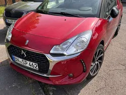 Rot Gebraucht 2017 Citroën DS3 PureTech Limousine | 7.900 € (Guter Preis)