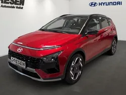Dragon red/ phantom black / mi Neu 2025 Hyundai Bayon Prime SUV | 27.890 € (Fairer Preis)
