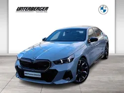 Grau Gebraucht 2024 BMW i5 Performance Limousine | 74.365 € (Etwas zu teuer)