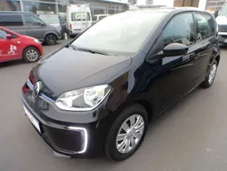 Schwarz Gebraucht 2021 VW e-up! Move Kleinwagen | 14.587 € (Fairer Preis)