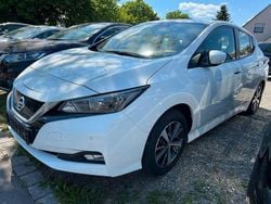 Weiß Gebraucht 2021 Nissan Leaf Acenta Kleinwagen | 12.499 € (Guter Preis)
