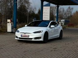 Weiß Gebraucht 2016 Tesla Model S Kleinwagen | 15.500 €