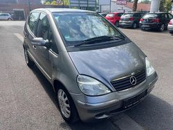 Grau Gebraucht 2004 Mercedes A160 Elegance Van / Kleinbus | 1.999 € (Guter Preis)