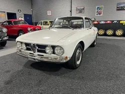 Weiß Gebraucht 1968 Alfa Romeo 1750 Limousine | 59.999 €