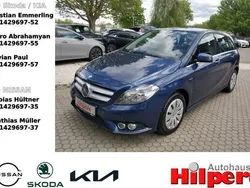 Blau Gebraucht 2012 Mercedes B180 Van / Kleinbus | 10.940 € (Etwas zu teuer)