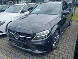 Grau Gebraucht 2020 Mercedes C300e AMG line Kombi | 22.450 € (Fairer Preis)