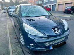 Schwarz Gebraucht 2009 Peugeot 206 Limousine | 750 € (Superpreis)