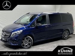 Blau Gebraucht 2020 Mercedes V250 AMG line Van / Kleinbus | 45.400 € (Guter Preis)