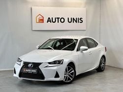 Weiß Gebraucht 2020 Lexus IS300h Executive Line Limousine | 19.992 € (Guter Preis)