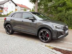 Grau Gebraucht 2024 Audi Q2 S-Line SUV | 33.900 € (Fairer Preis)