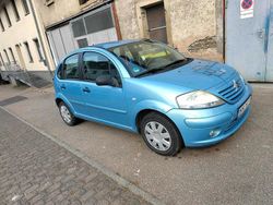 Blau Gebraucht 2005 Citroën C3 Kleinwagen | 900 €