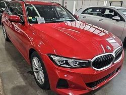 Rot Gebraucht 2023 BMW 320 Shadowline Limousine | 24.799 € (Superpreis)
