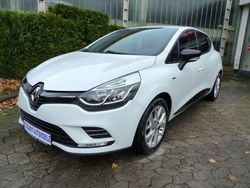 Weiß Gebraucht 2018 Renault Clio IV LIMITED Limousine | 10.900 € (Fairer Preis)
