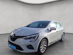 Weiß Gebraucht 2020 Renault Clio V Techno Limousine | 10.490 € (Fairer Preis)