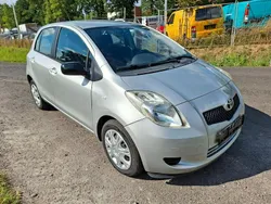 Silber Gebraucht 2006 Toyota Yaris Sol Kleinwagen | 2.999 € (Guter Preis)