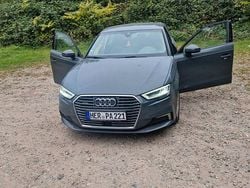Grau Gebraucht 2020 Audi A3 e-tron Kleinwagen | 17.600 € (Superpreis)
