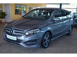 Grau Gebraucht 2016 Mercedes B160 Van / Kleinbus | 17.880 €