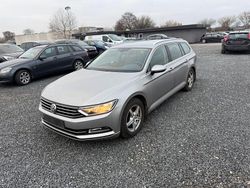 Silber Gebraucht 2015 VW Passat Comfortline Kombi | 8.000 € (Superpreis)