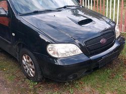 Schwarz Gebraucht 2005 Kia Carnival Van / Kleinbus | 950 € (Superpreis)