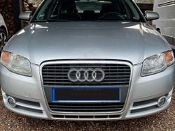 Silber Gebraucht 2005 Audi A4 Limousine | 4.400 € (Fairer Preis)