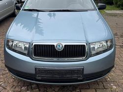 Blau Gebraucht 2003 Skoda Fabia Kleinwagen | 2.290 € (Etwas zu teuer)