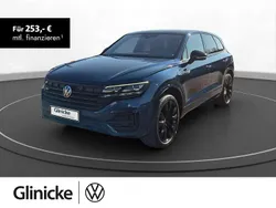 Aquamarinblau metallic Gebraucht 2021 VW Touareg R-line SUV | 43.980 € (Superpreis)