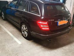 Schwarz Gebraucht 2012 Mercedes 350 Kombi | 13.000 € (Superpreis)