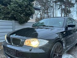 Schwarz Gebraucht 2007 BMW 120 Sport Line Kleinwagen | 3.499 € (Fairer Preis)
