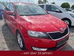Rot Gebraucht 2015 Skoda Rapid Drive Kombi | 6.990 € (Fairer Preis)