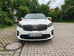 Gebraucht 2018 Kia Sorento SUV | 25.500 €