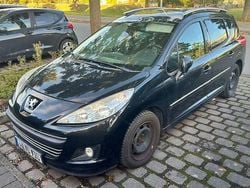 Schwarz Gebraucht 2012 Peugeot 207 Premium Kombi | 1.400 € (Guter Preis)