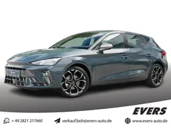 Fjord blau Gebraucht 2024 Cupra Leon Limousine | 33.450 € (Guter Preis)