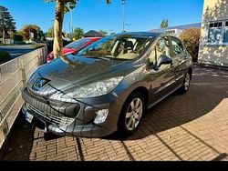 Grau Gebraucht 2008 Peugeot 308 Sport Limousine | 3.399 € (Fairer Preis)