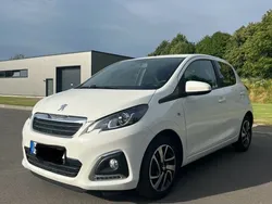 Weiß Gebraucht 2021 Peugeot 108 Kleinwagen | 8.999 € (Fairer Preis)