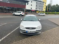 Grau Gebraucht 2004 Ford Mondeo Kombi | 1.690 € (Fairer Preis)