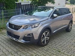 Silber Gebraucht 2018 Peugeot 5008 GT Van / Kleinbus | 21.500 € (Fairer Preis)