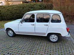 Weiß Gebraucht 1993 Renault R4 Limousine | 14.500 €