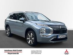 Grau Gebraucht 2025 Mitsubishi Outlander P-HEV Top SUV | 54.990 €